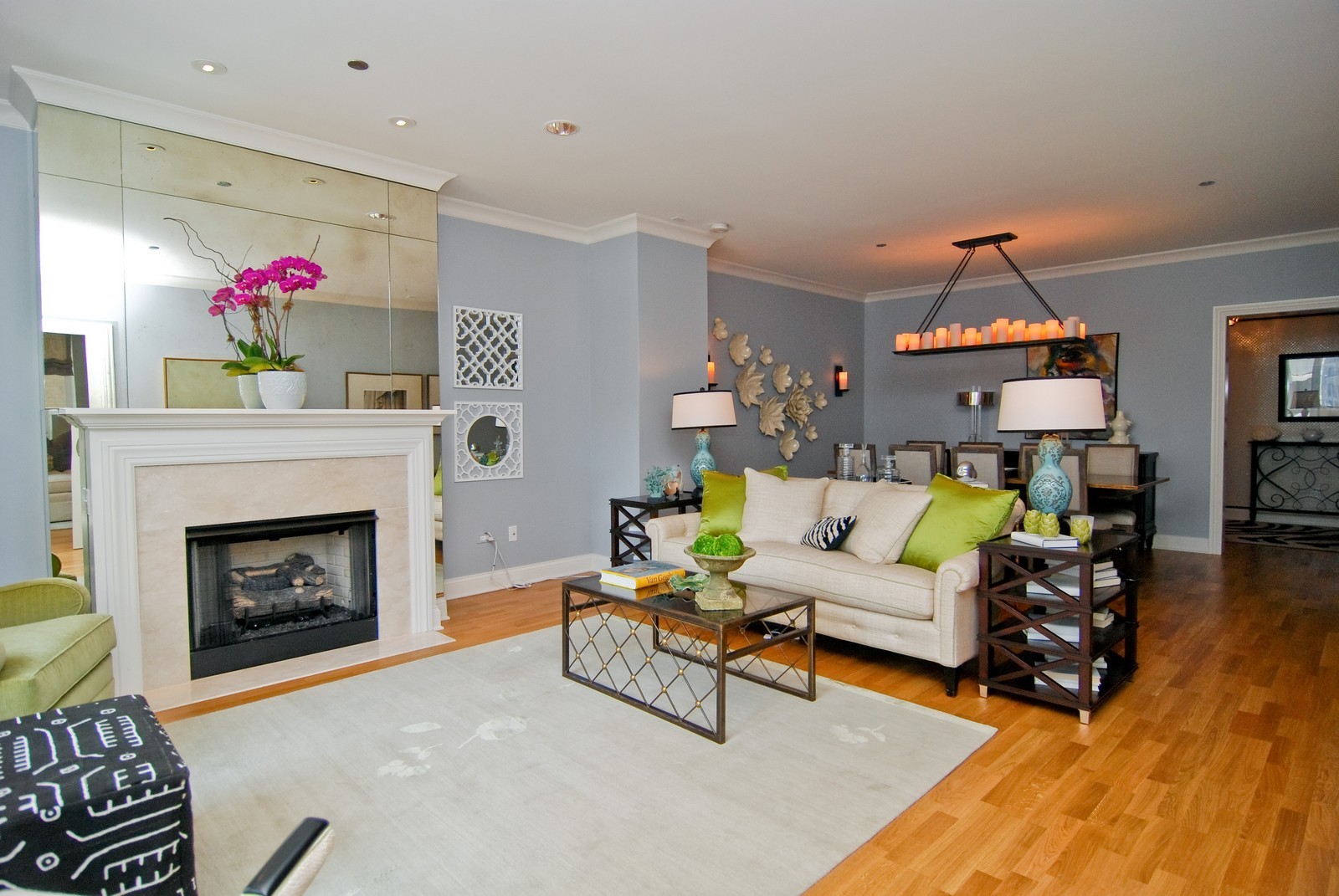 10 E Delaware, B, Chicago, IL, 60611 | Virtual Tour | Jameson Sotheby's ...