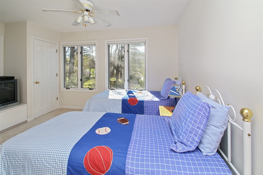 2937 E Lakeshore Drive, Twin Lakes, WI, 53181 Virtual Tour