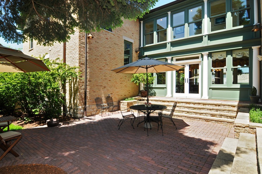 203 Dundee Avenue, Barrington, IL, 60010 Virtual Tour properties