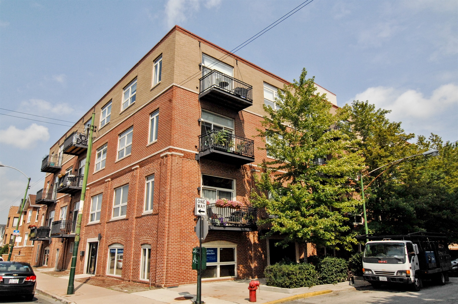 2806 N Oakley Ave, Unit 406, Chicago, IL, 60618 | Virtual Tour