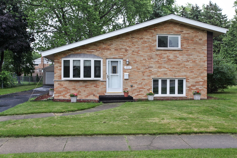 351 N Mount Prospect Rd, Des Plaines, IL, 60016 Virtual Tour