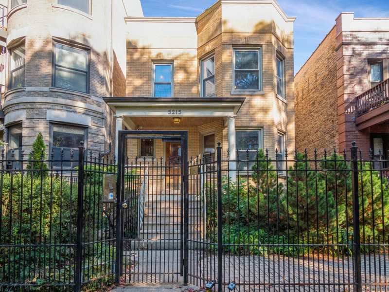 5215 N Winthrop, Chicago, Il, 60640 