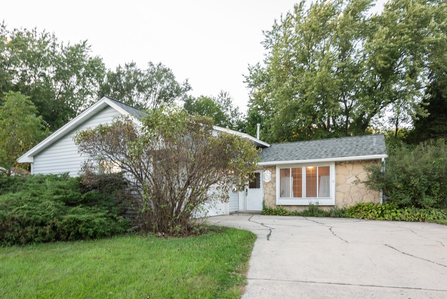 394 Shiloh Lane, Elgin, IL, 60120 Virtual Tour