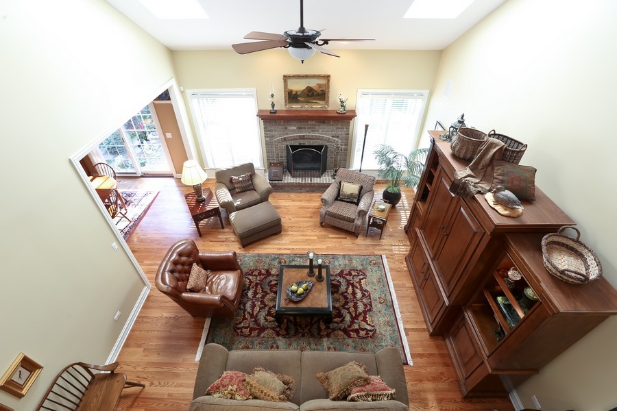 2117 Tartan Ct, Wheaton, IL, 60187 Virtual Tour Baird & WarnerGlen