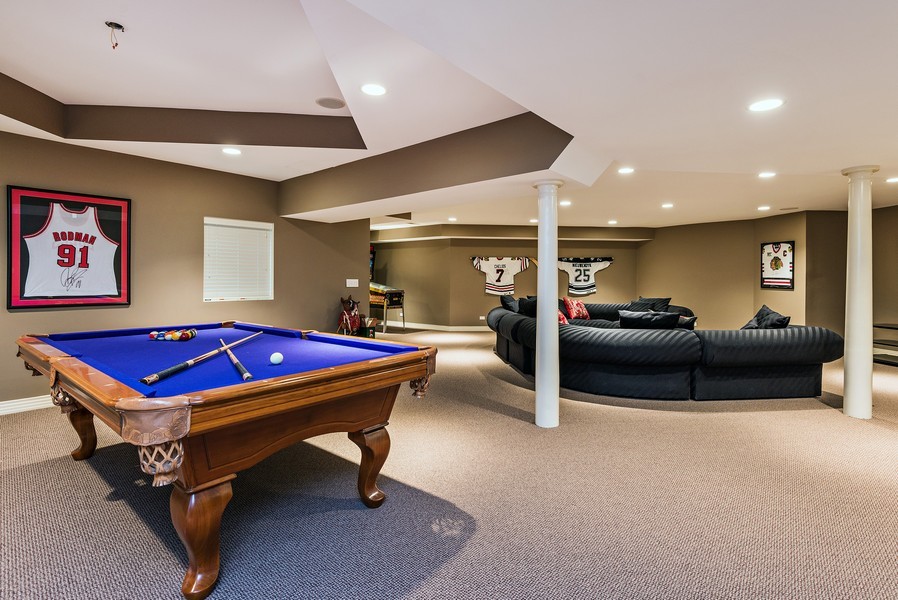 3345 Sunset Trl, Northbrook, IL, 60062 Virtual Tour Baird & Warner