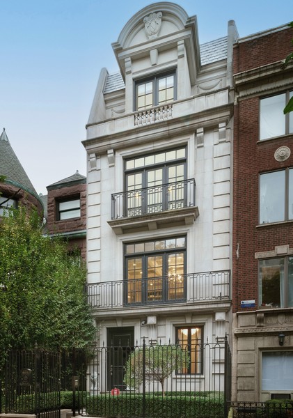 1502 N Dearborn St, Chicago, IL, 60610 | Virtual Tour | Baird & Warner-Highland Park