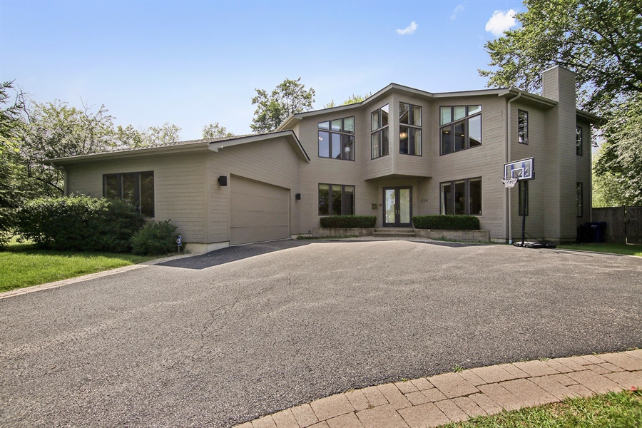 2700 point dr highland park