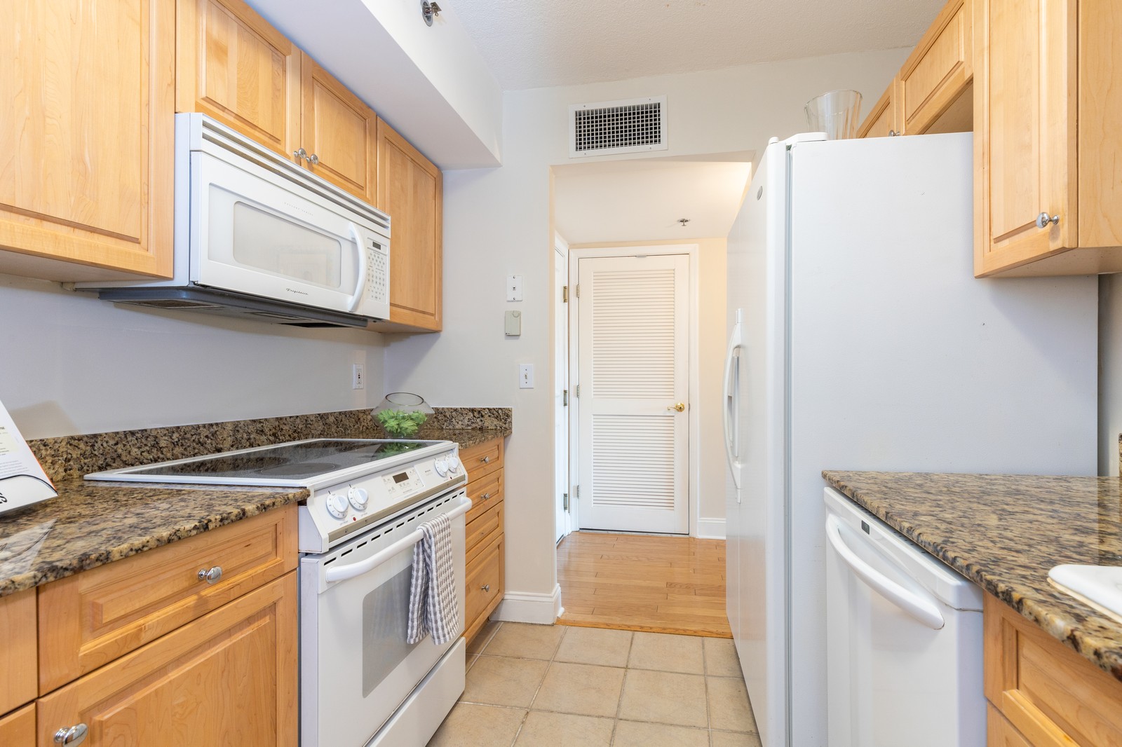 217 Harbor Cove, Piermont, NY, 10968 Virtual Tour