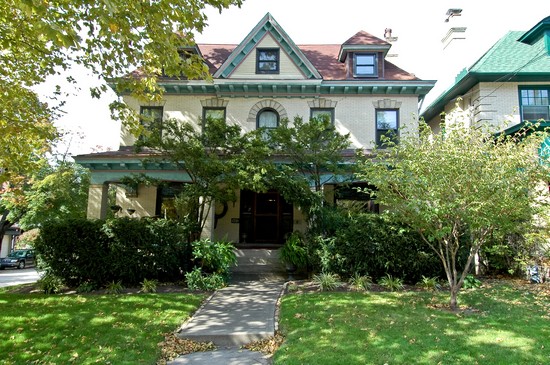 927 Heberton Ave, Pittsburgh, PA, 15206 | Virtual Tour | Coldwell Banker Residential - PA - Shadyside
