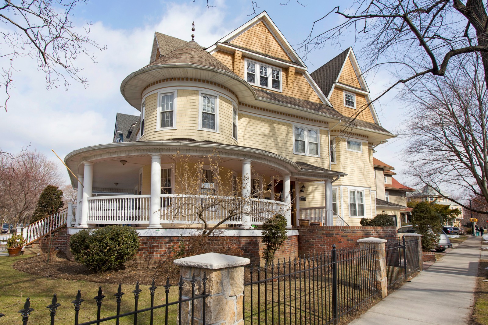 1403 Ditmas Avenue, BROOKLYN, NY, 11226 Virtual Tour The Corcoran