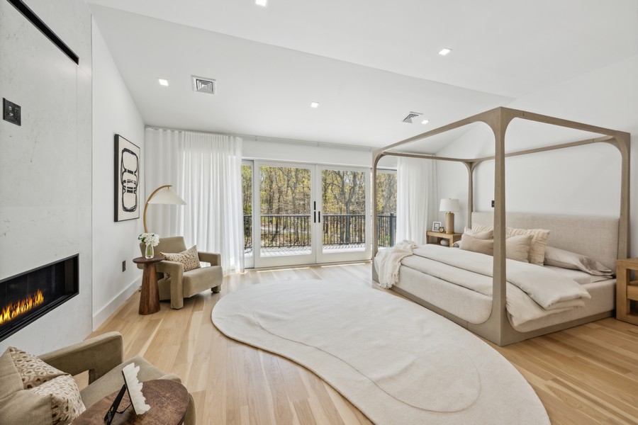 116 Middle Line Hwy, Southampton, NY, 11968 Virtual Tour The Corcoran Group NYC Fort Greene