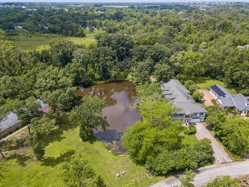 21200 Lisa Ln, Steger, IL, 60475 Virtual Tour