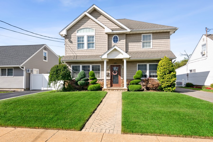 732 Sunrise Ave, Bellmore, NY, 11710 Virtual Tour Signature Premier