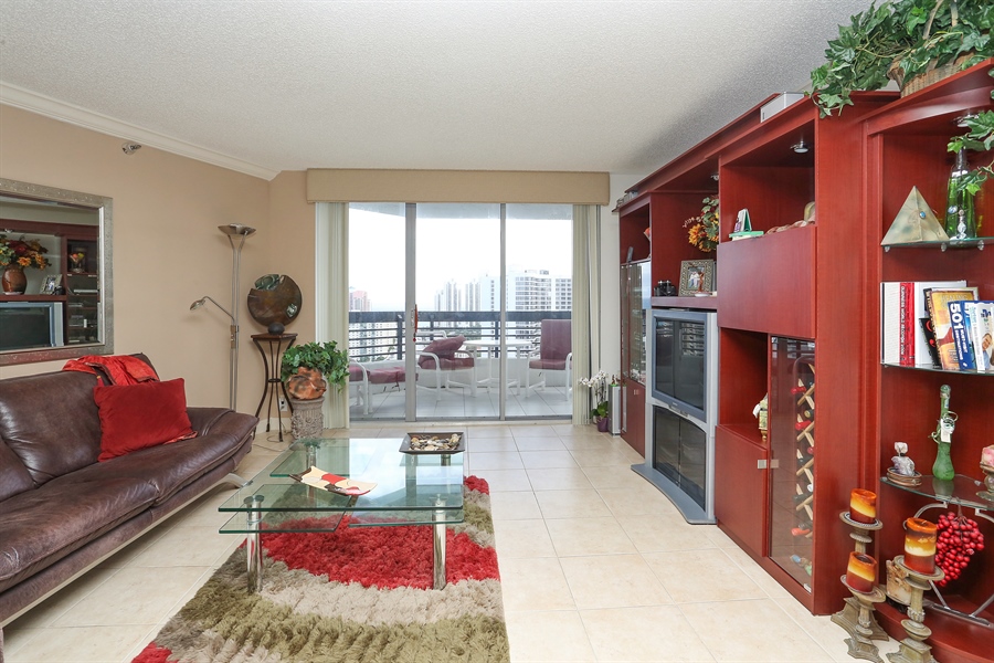 Real Estate Photography - 3500 Mystic Pointe Dr, 2707, Aventura, FL, 33180 - Living Room