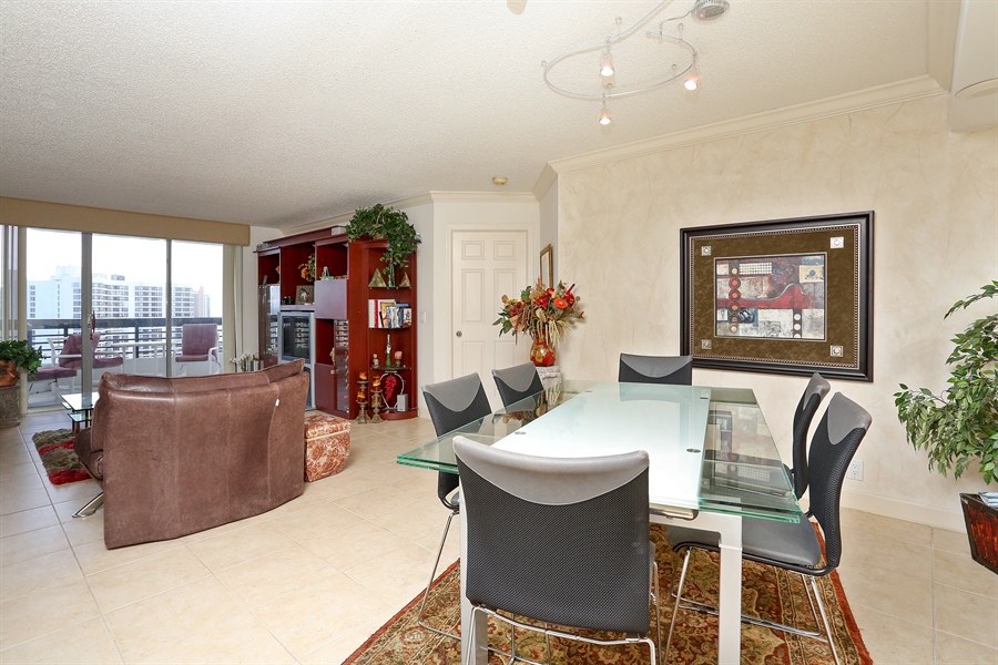 Real Estate Photography - 3500 Mystic Pointe Dr, 2707, Aventura, FL, 33180 - Dining Area 2