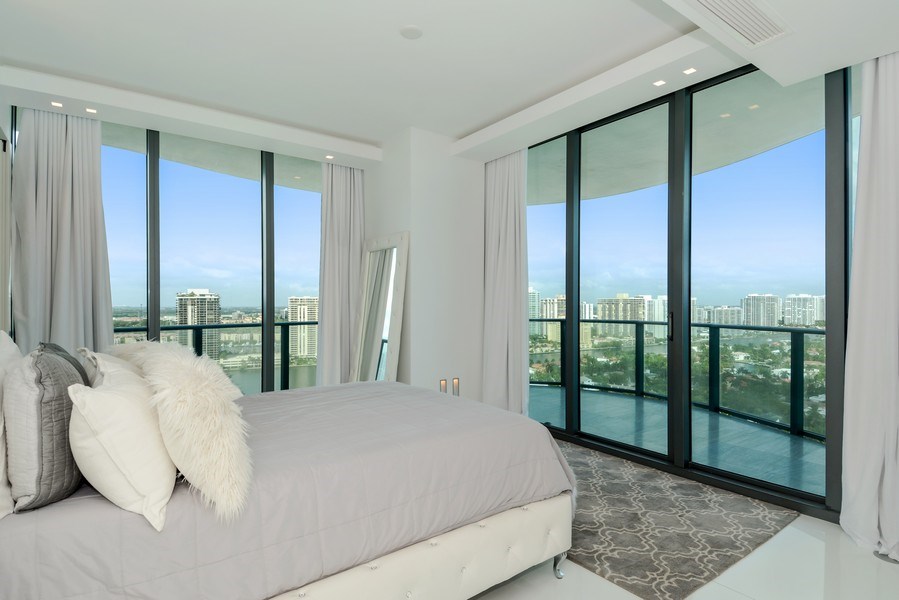 Real Estate Photography - 19575 Collins Ave, 23, Sunny Isles Beach, FL, 33160 - Bedroom