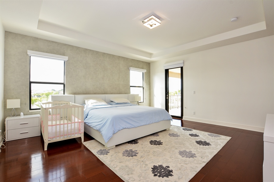 Real Estate Photography - 10192 Sweet Bay Manor, Parkland, FL, 33076 - Primary Bedroom