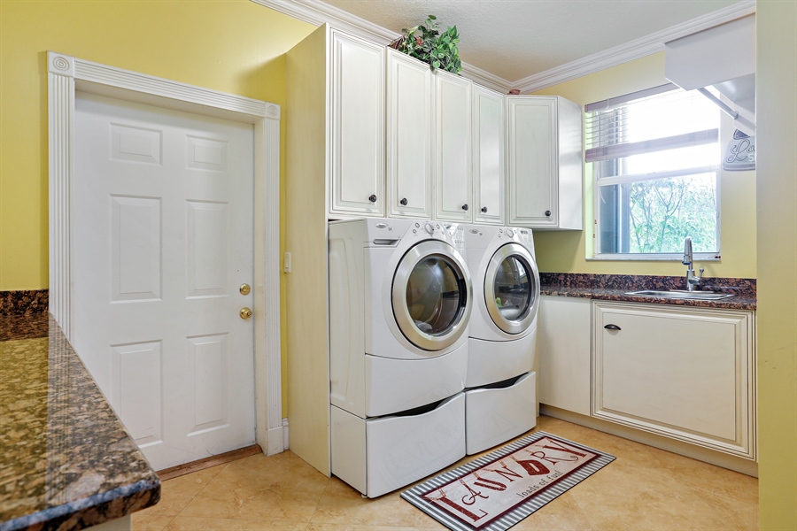 Real Estate Photography - 1841 SW 131st Ter, Davie, FL, 33325 - Laundry Room