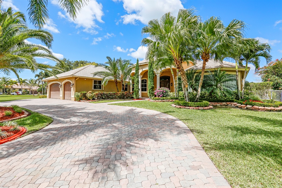 Real Estate Photography - 1841 SW 131st Ter, Davie, FL, 33325 - Front View