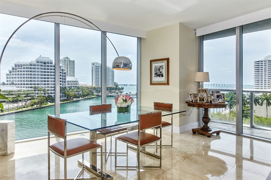 Real Estate Photography - 495 Brickell Ave, 701, Miami, FL, 33131 - Dining Room