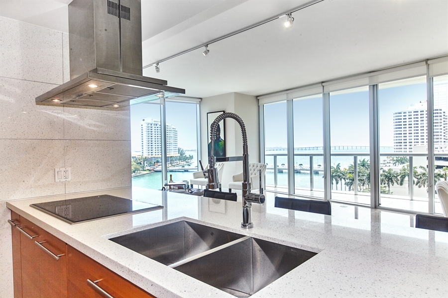 Real Estate Photography - 495 Brickell Ave, 801, Miami, FL, 33131 - Kitchen