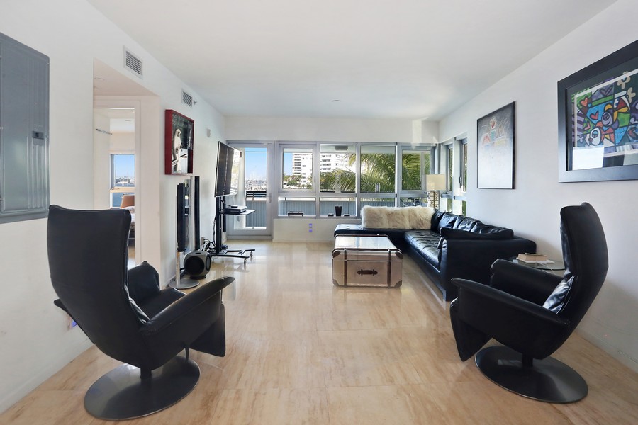 Real Estate Photography - 1491 Lincoln Ter, 201, Miami Beach, FL, 33139 - Living Room