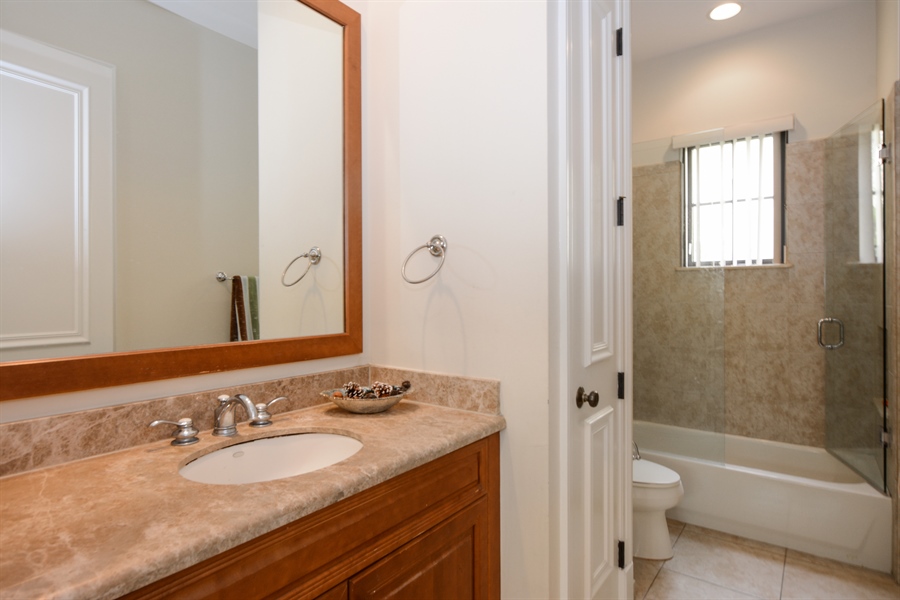 Real Estate Photography - 6986 Spyglass Ave, Parkland, FL, 33076 - Bathroom