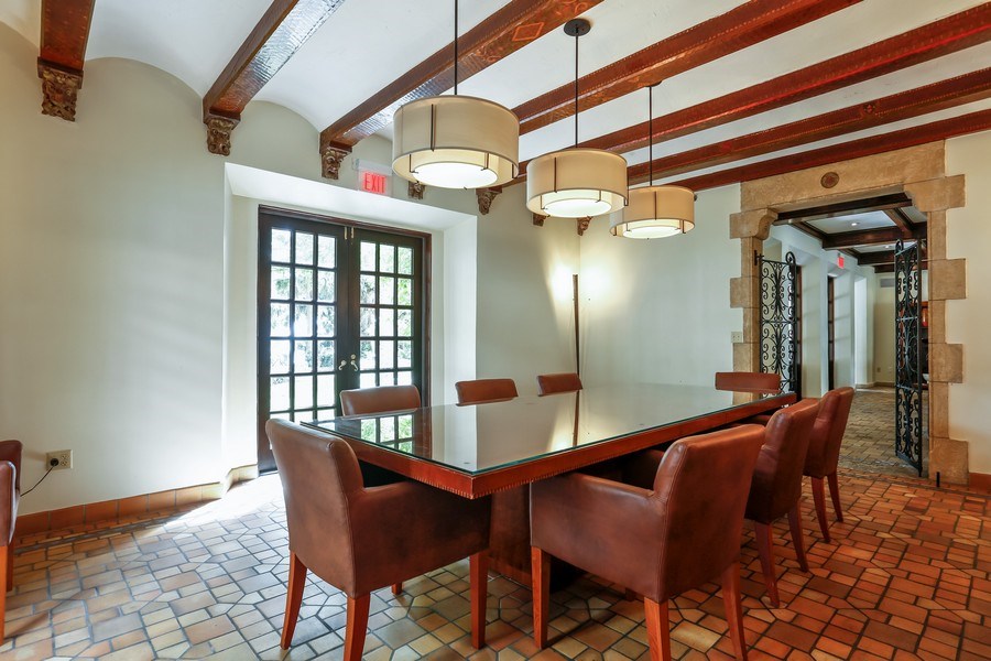 Real Estate Photography - 1643 Brickell Ave, 2904, Miami, FL, 33129 - Club House Dinning Room
