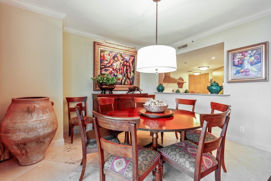 Real Estate Photography - 1643 Brickell Ave, 2904, Miami, FL, 33129 - Dining Room