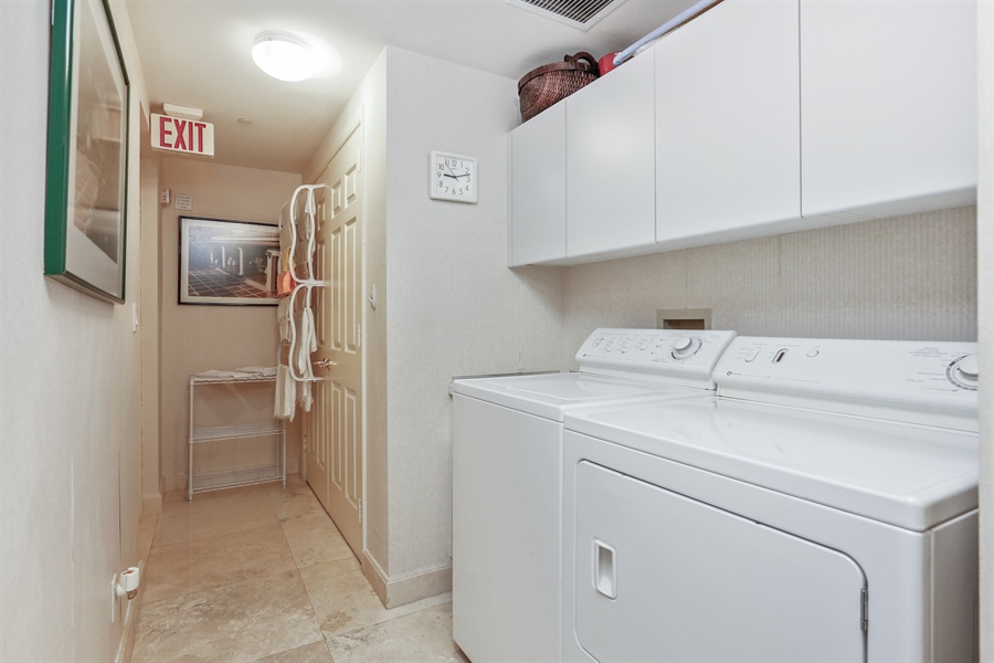 Real Estate Photography - 1643 Brickell Ave, 2904, Miami, FL, 33129 - Laundry Room