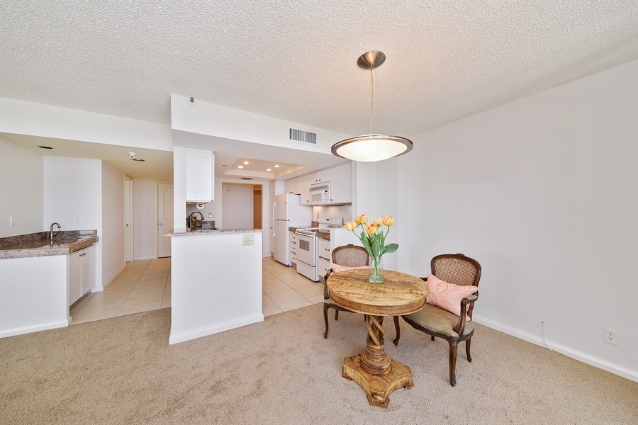 Real Estate Photography - 115 Lakeshore Drive, 1146, North Palm Beach, FL, 33408 - Kitchen / Breakfast Room
