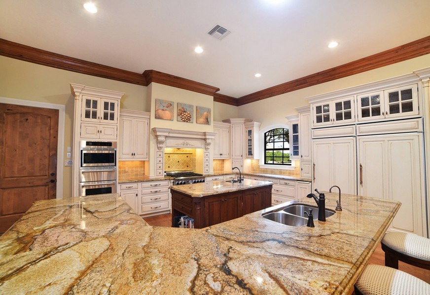 Real Estate Photography - 1655 Breakers West Blvd, West Palm Beach, FL, 33411 - 