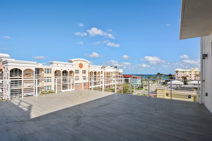 Real Estate Photography - 1900 SE 2nd, 501, Deerfield Beach, FL, 33441 - Balcony