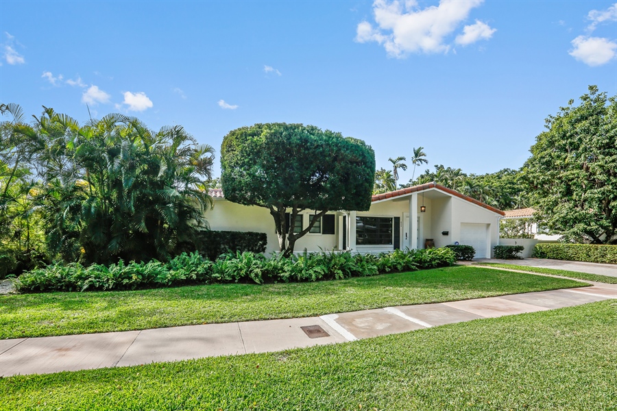 Real Estate Photography - 620 Tibidabo Ave, Coral Gables, FL, 33143 - Front View