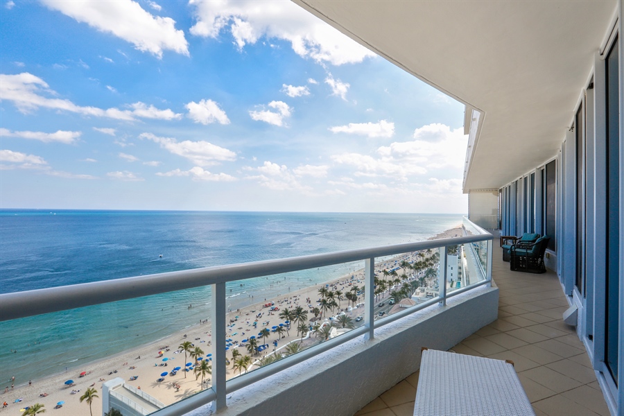 Real Estate Photography - 1 N Fort Lauderdale Beach Blvd, 1804, Fort Lauderdale, FL, 33304 - Balcony