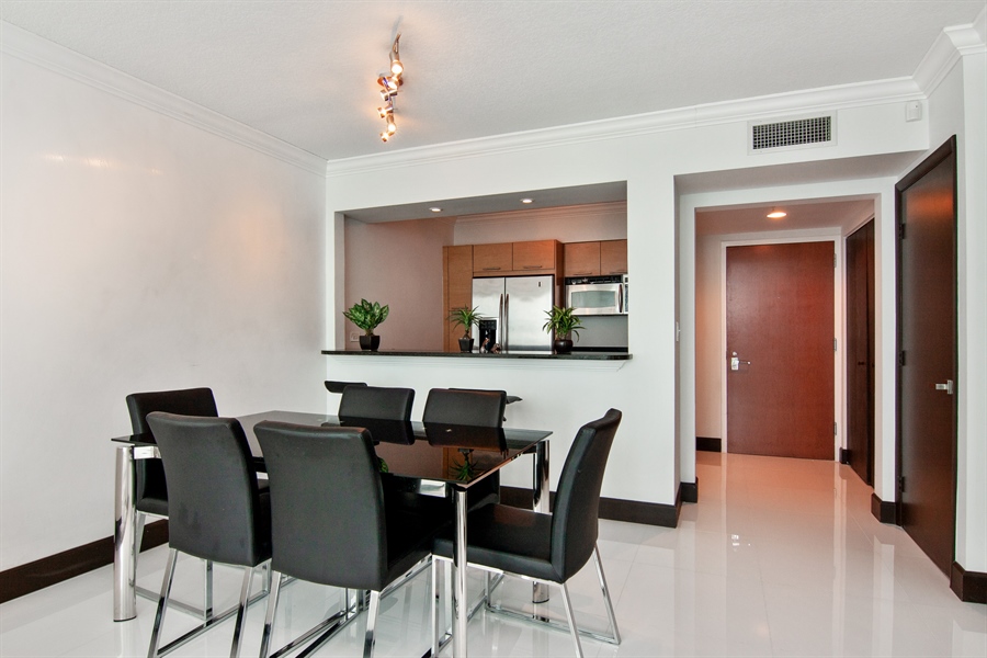 Real Estate Photography - 31 SE 5th Ct, Unit 1803, Miami, FL, 33131 - Dining Room