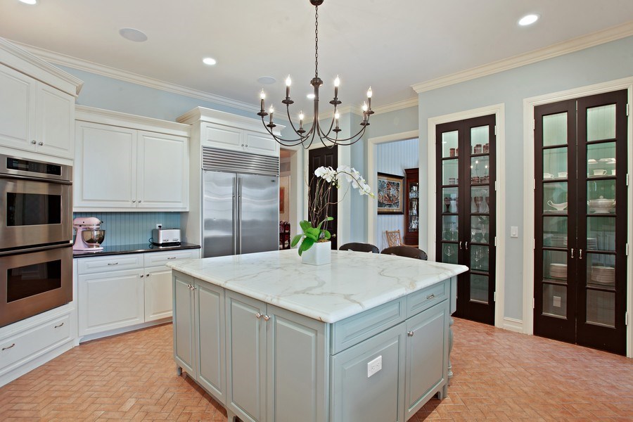 Real Estate Photography - 712 SE 25th Avenue, Fort Lauderdale, FL, 33301 - Kitchen