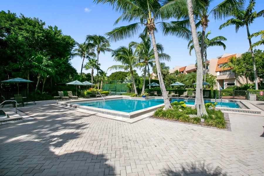 Real Estate Photography - 6018 Paradise Point Drive, Palmetto Bay, FL, 33157 - Pool