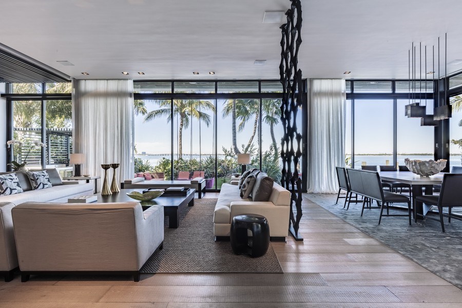 Real Estate Photography - 430 W San Marino Dr, Miami Beach, FL, 33139 - 