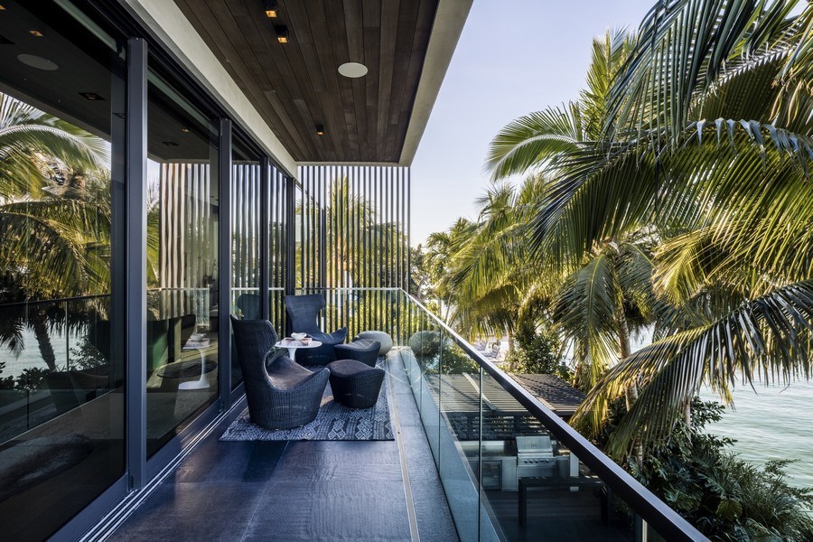 Real Estate Photography - 430 W San Marino Dr, Miami Beach, FL, 33139 - 