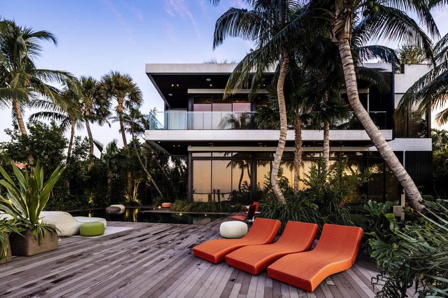 Real Estate Photography - 430 W San Marino Dr, Miami Beach, FL, 33139 - 