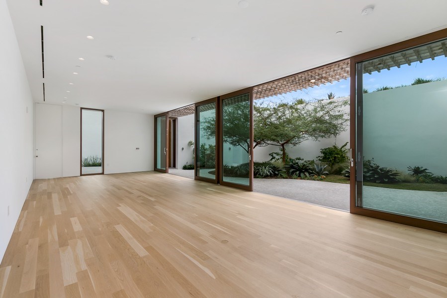 Real Estate Photography - 1664 Lenox Avenue, #PH1, Miami Beach, FL, 33139 - Living Room