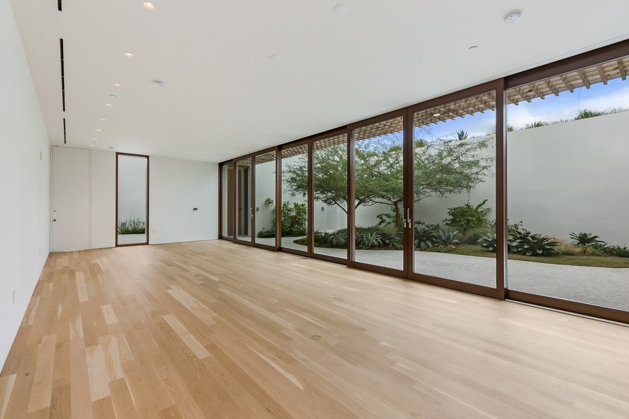 Real Estate Photography - 1664 Lenox Avenue, #PH1, Miami Beach, FL, 33139 - Living Room