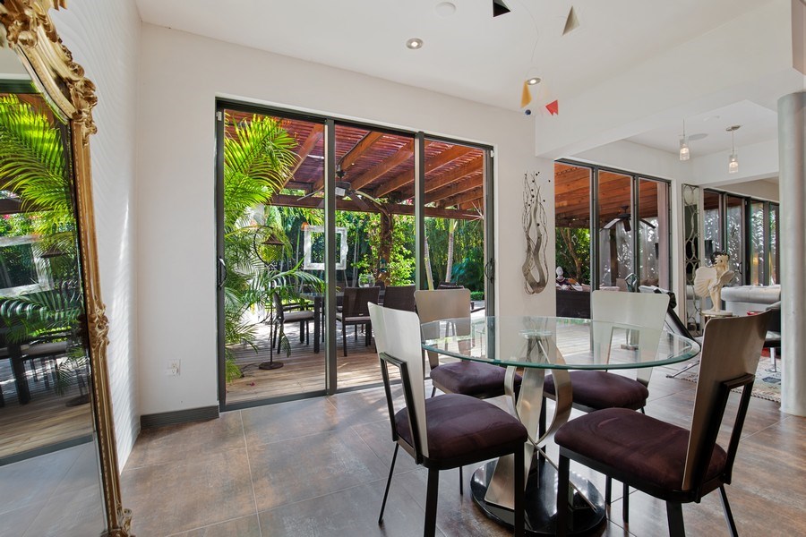 Real Estate Photography - 1735 Michigan Avenue, Miami Beach, FL, 33139 - Dining Area