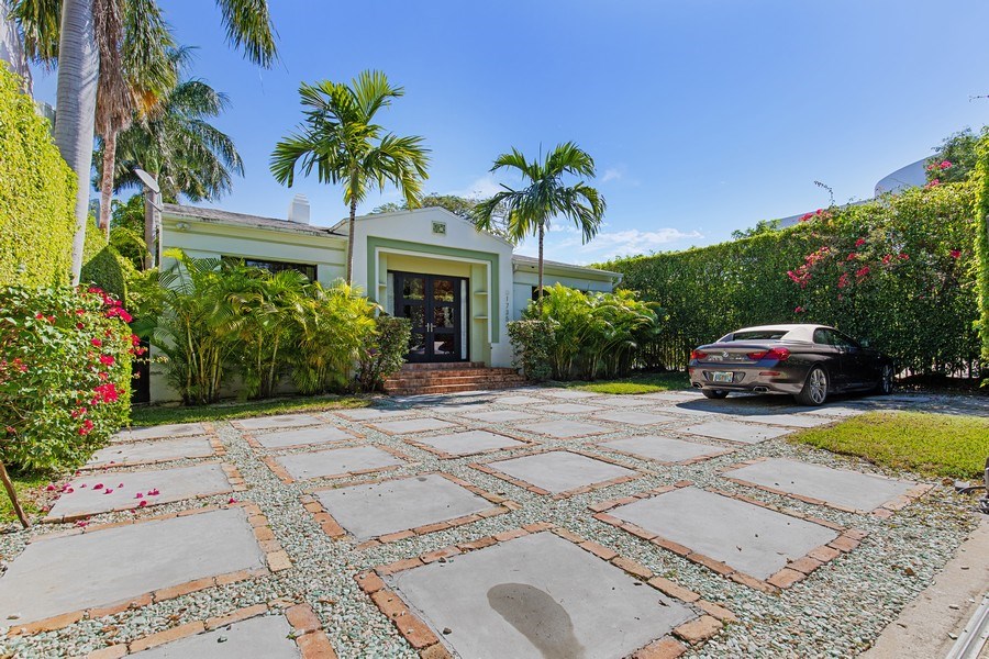 Real Estate Photography - 1735 Michigan Avenue, Miami Beach, FL, 33139 - Front View
