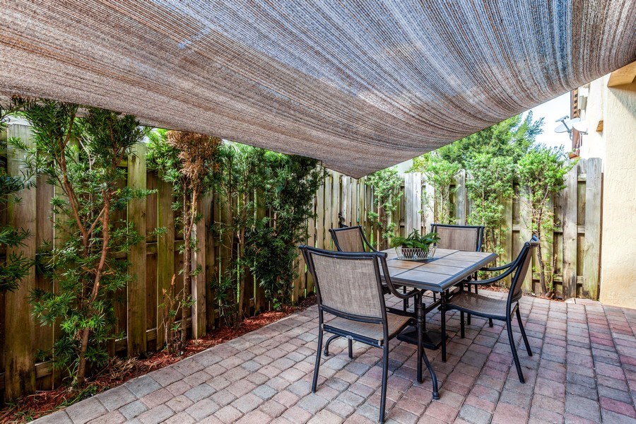 Real Estate Photography - 8160 NW 116th Avenue, Doral, FL, 33178 - Patio