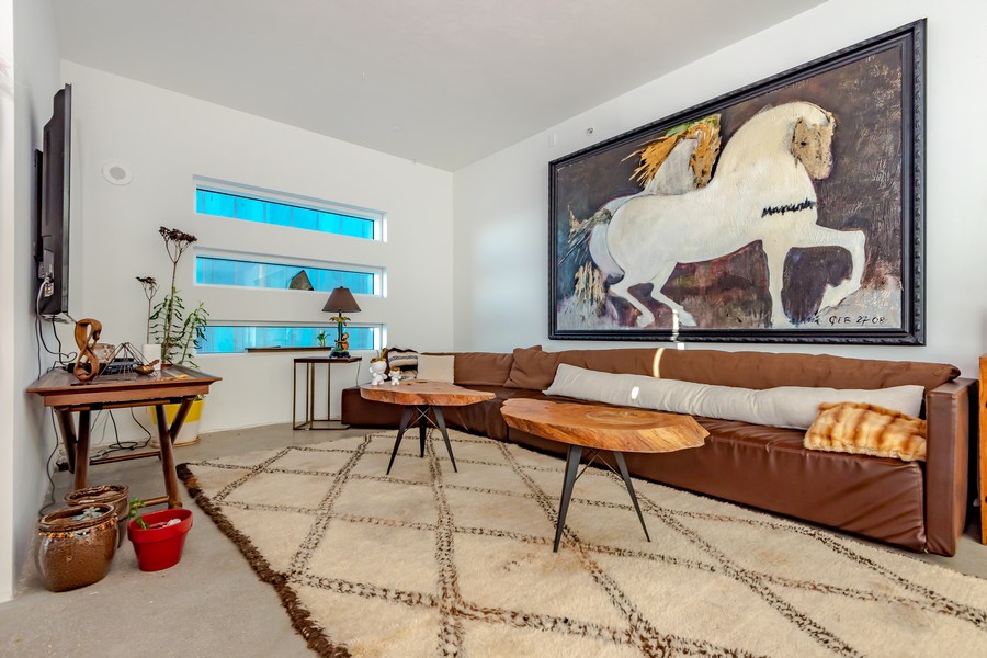 Real Estate Photography - 1040 Biscayne Blvd, Ph 4602, Miami, FL, 33132 - 