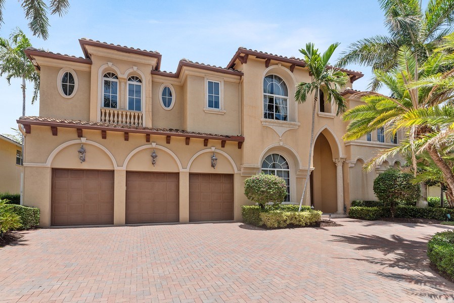 Real Estate Photography - 939 Hyacinth Drive, Delray Beach, FL, 33483 - Front View