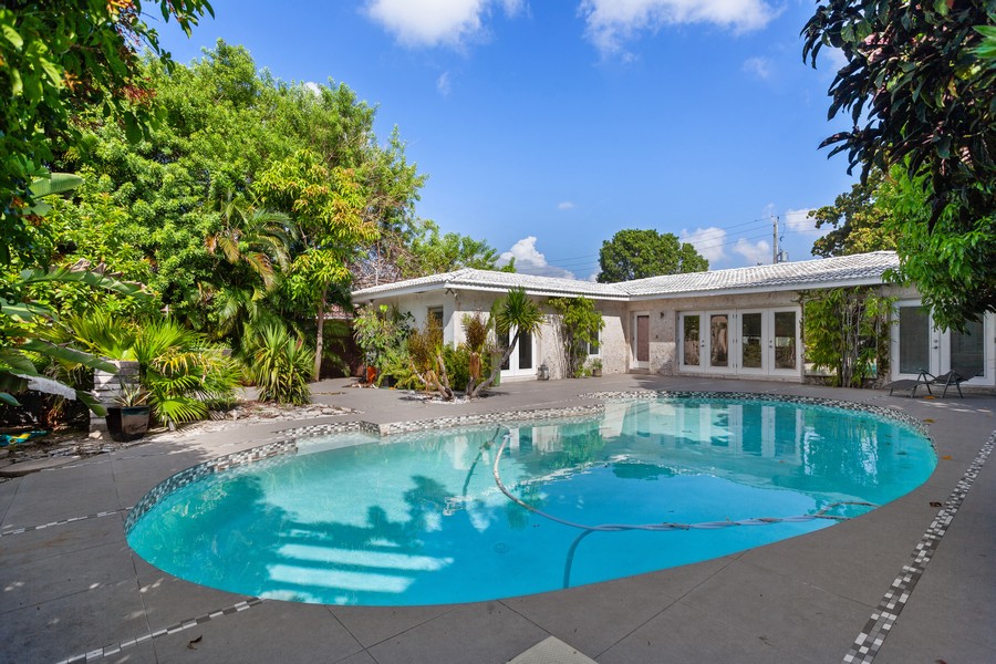 Real Estate Photography - 620 North Shore Drive, Miami Beach, FL, 33141 - Pool