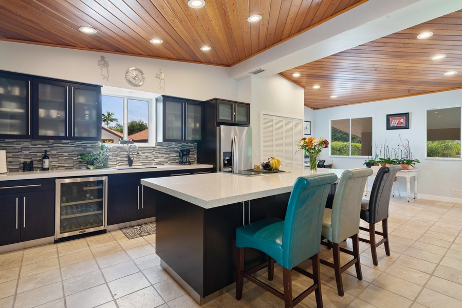Real Estate Photography - 6520 SW 72nd Court, Miami, FL, 33143 - Kitchen / Breakfast Room